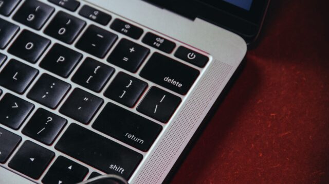 Tips dan Trik Hapus Aplikasi Windows Secara Total